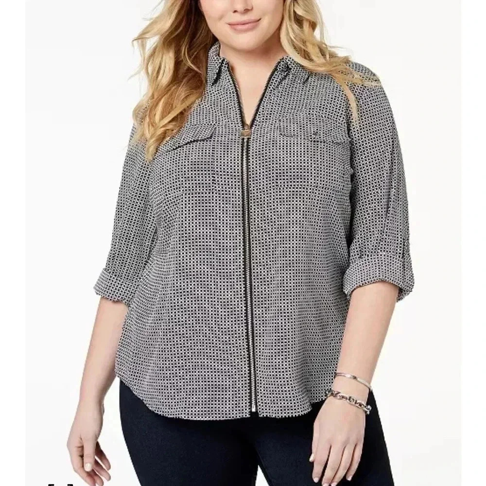 New Michael Michael Kors womens top size 2X roll tab sleeve lock half zip - Picture 7 of 7